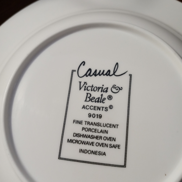 ☕️Victoria&Beale Vintage Cups Set of 4🍶🍵Fine Design Translucent Porcelain🥧.🛍 - Picture 2 of 5